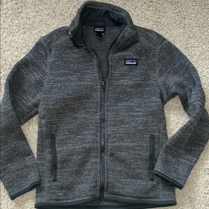 Patagonia Kids Charcoal Gray fleece zip up size 7/8 (small)